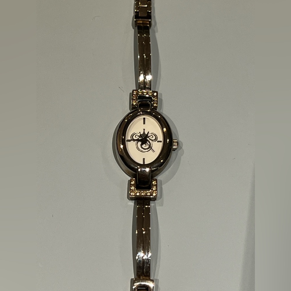 EUC - Vintage 90s Disney Time Works woman’s watch